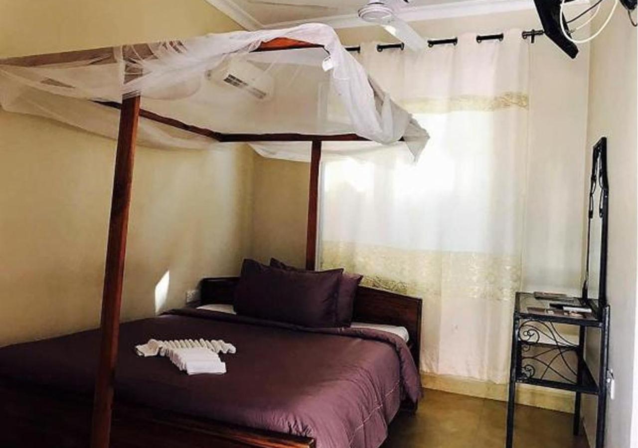 Kays Lodge 达累斯萨拉姆 外观 照片